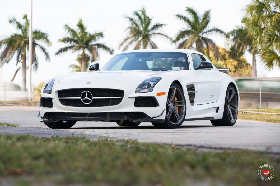 Mercedes-Benz SLS63 AMG on Vossen Wheels (VPS-302T) (C197) '2017